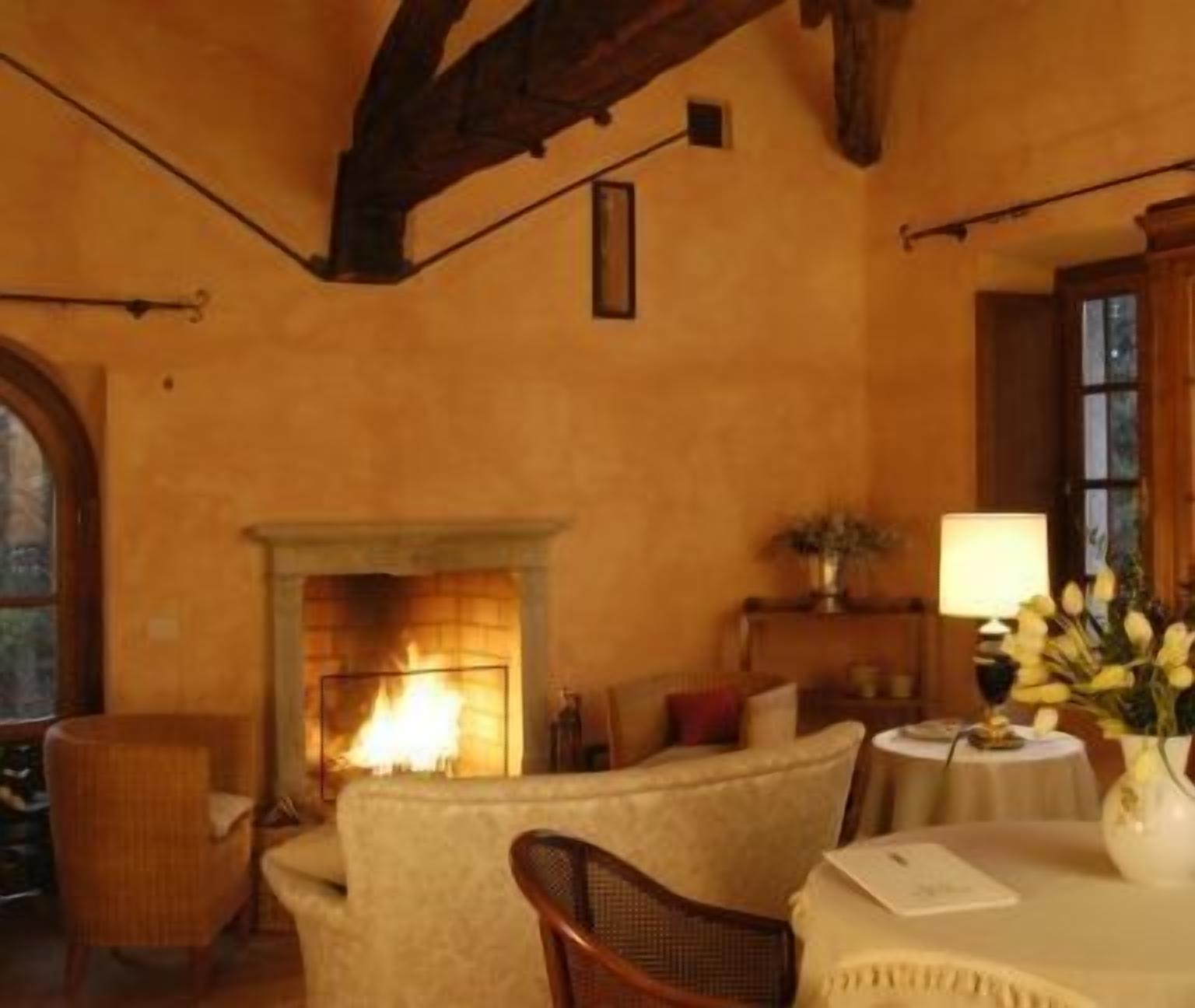 Suite | Minibar, in-room safe, desk, free WiFi