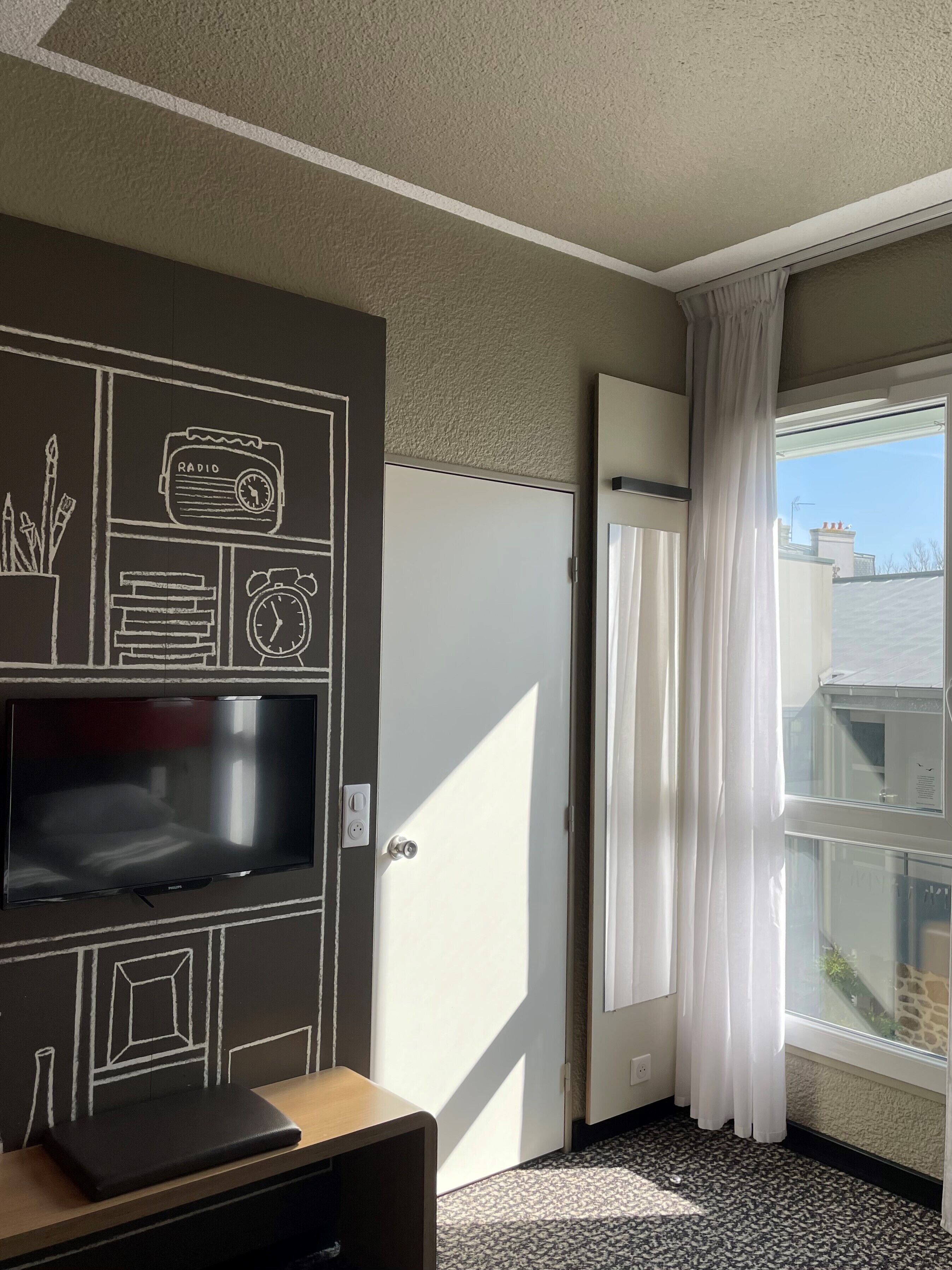 desk, laptop workspace, soundproofing, iron/ironing board