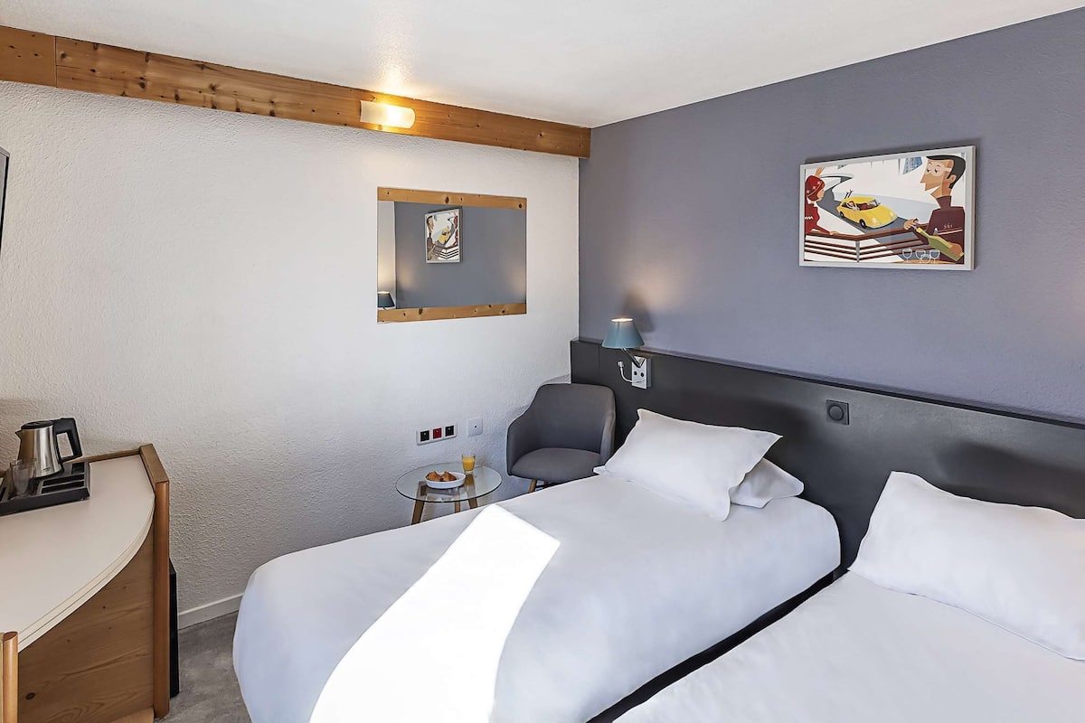 Chambre Standard, 2 lits jumeaux, non-fumeur | Système d’insonorisation, lit de bébé portatif, accès au Wi-Fi (inclus)