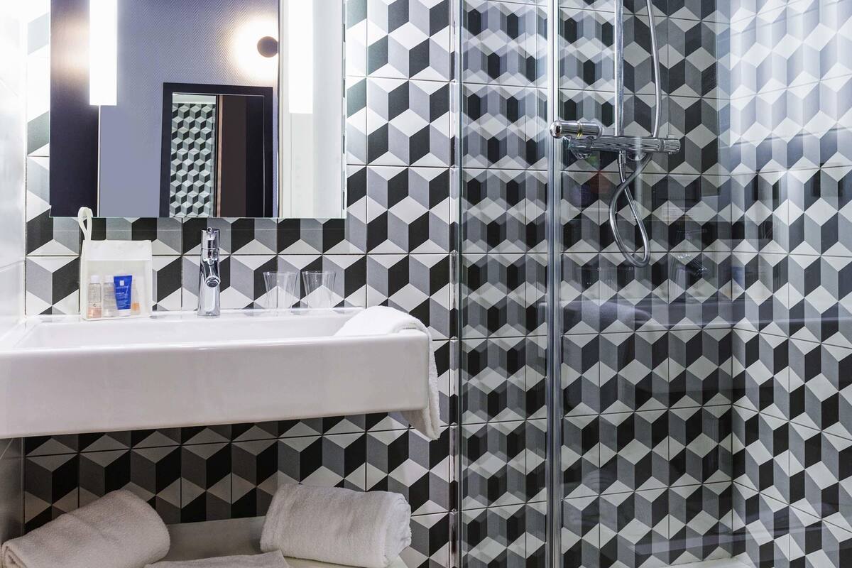 desk, blackout curtains, soundproofing, iron/ironing board