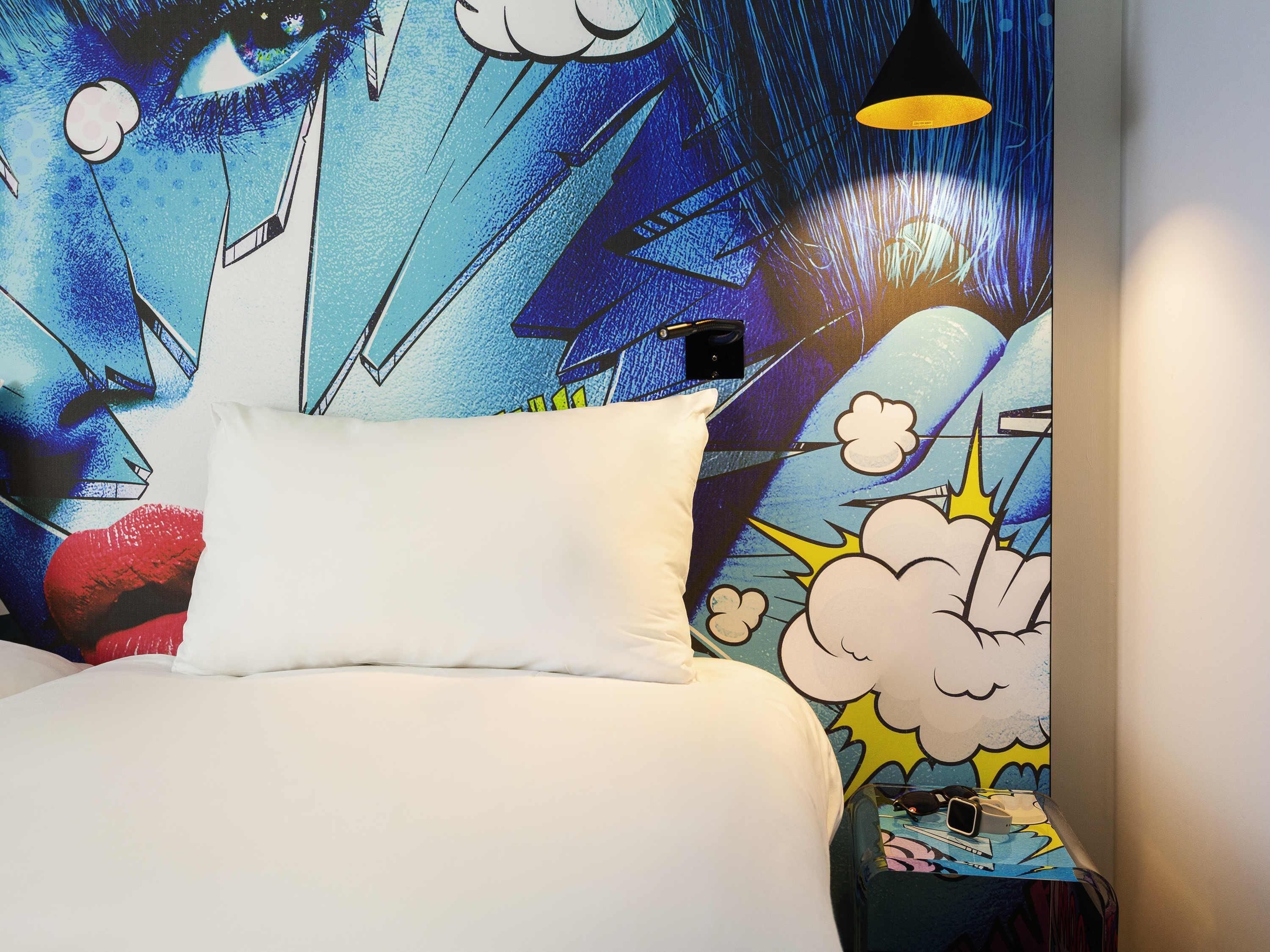 standard room, 2 single beds | desk, blackout curtains, soundproofing, iron/ironing board