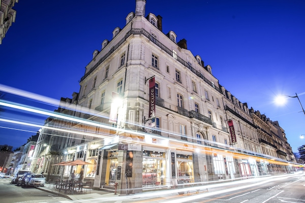 Fasade – kveld/natt