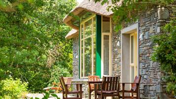 Hochwertige Bettwaren, Zimmersafe, Verdunkelungsvorhänge