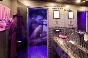 Hair dryer, towels, soap, toilet paper - PLAZA INN stays design Dortmund (Dortmund)