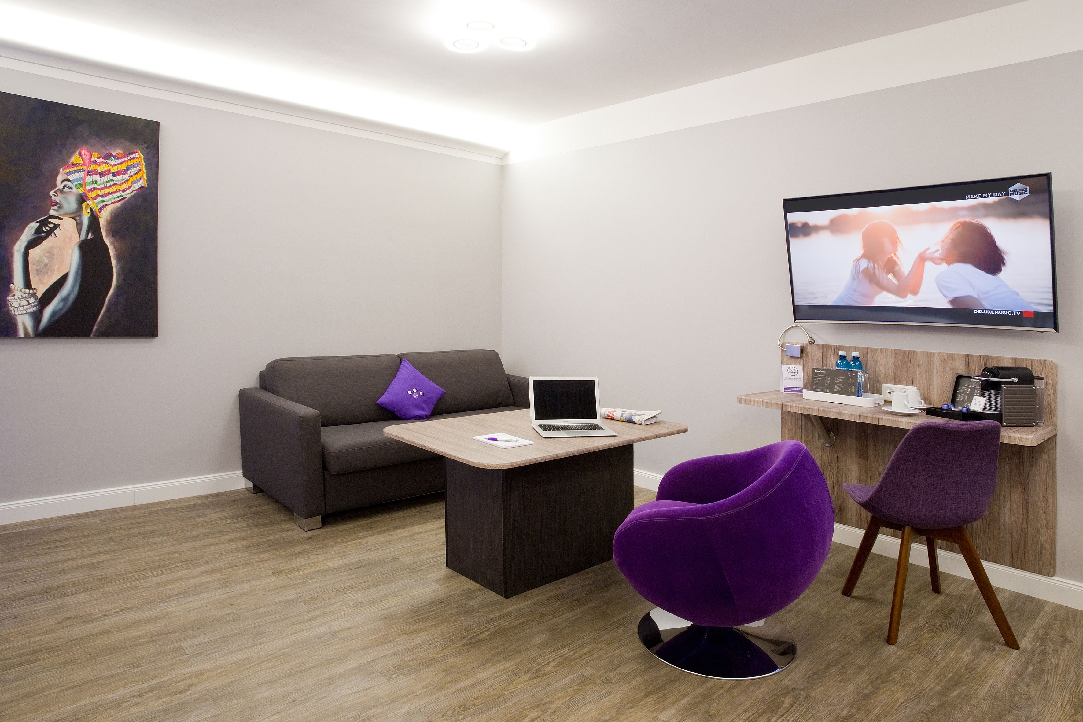 48-inch led tv with satellite channels, tv