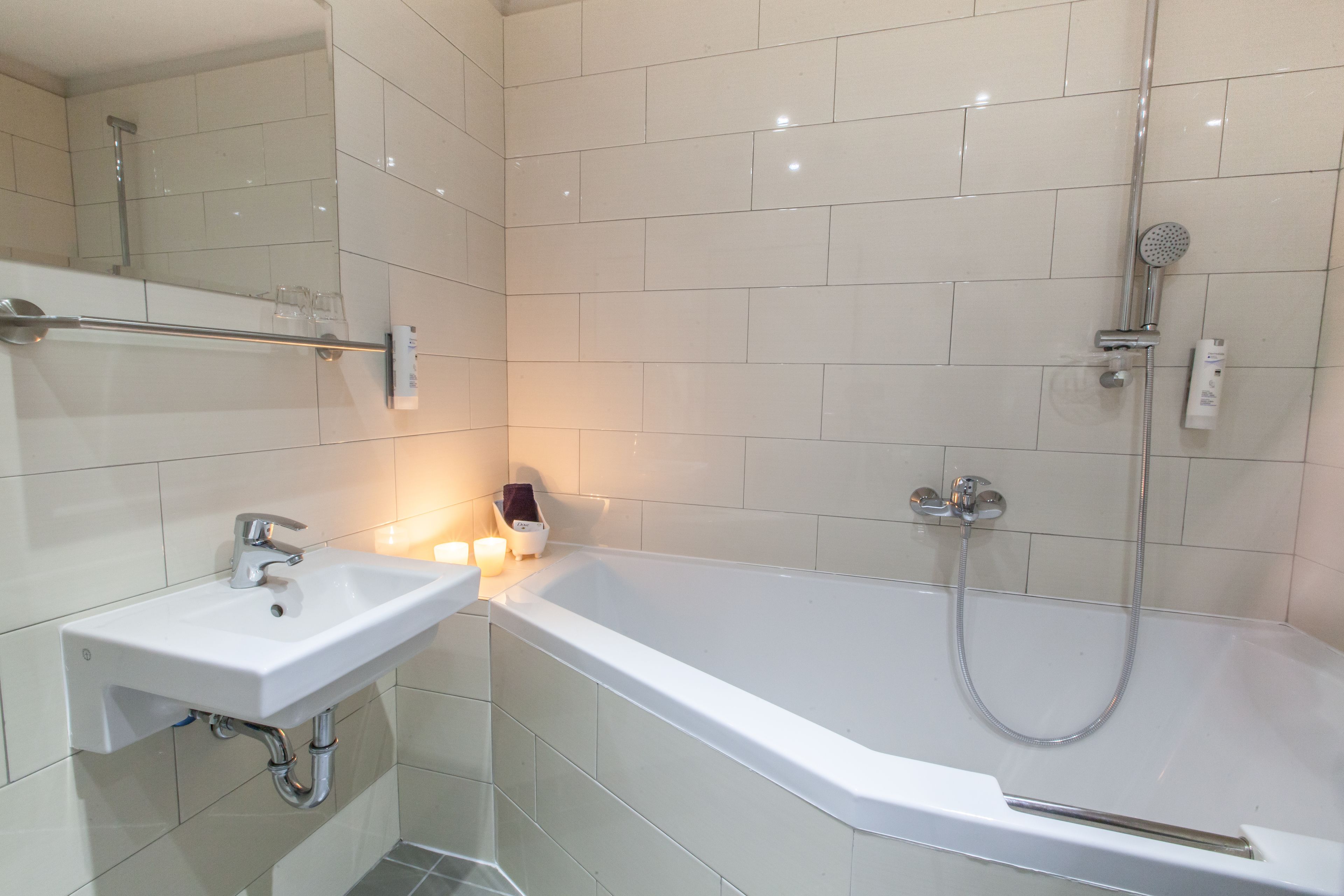 comfort double room | bathroom | towels