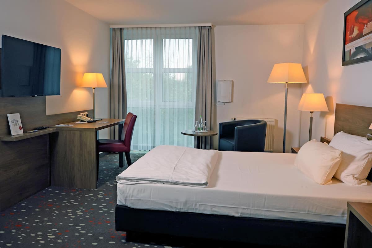 Ropa de cama hipoalergénica y minibar