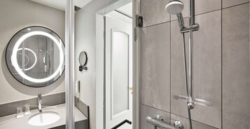 Caja de seguridad en la habitación y sistema de insonorización 