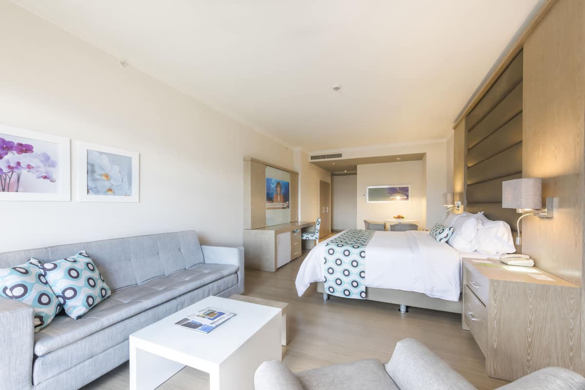 1 habitación, minibar, caja de seguridad en la habitación y escritorio