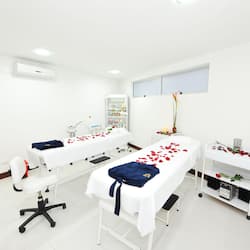 Couples treatment room(s), Turkish bath/hammam, body treatments