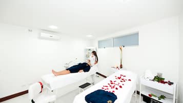 Couples treatment room(s), Turkish bath/hammam, body treatments