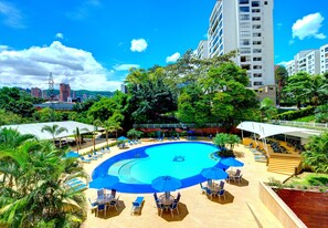 Exterior - Dann Carlton Medellin Hotel (Medellín)