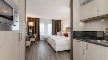 Habitación triple | Escritorio, cunas gratuitas, camas extra y wifi gratis