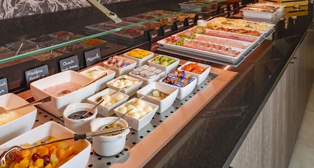 Daily buffet breakfast for a fee. PLAZA INN Karlsruhe Nord