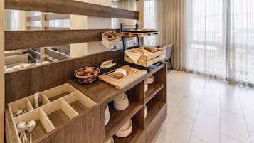 Daily buffet breakfast (EUR 13.00 per person)