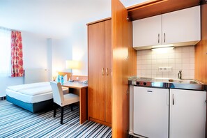 In-room safe, desk, iron/ironing board, free WiFi