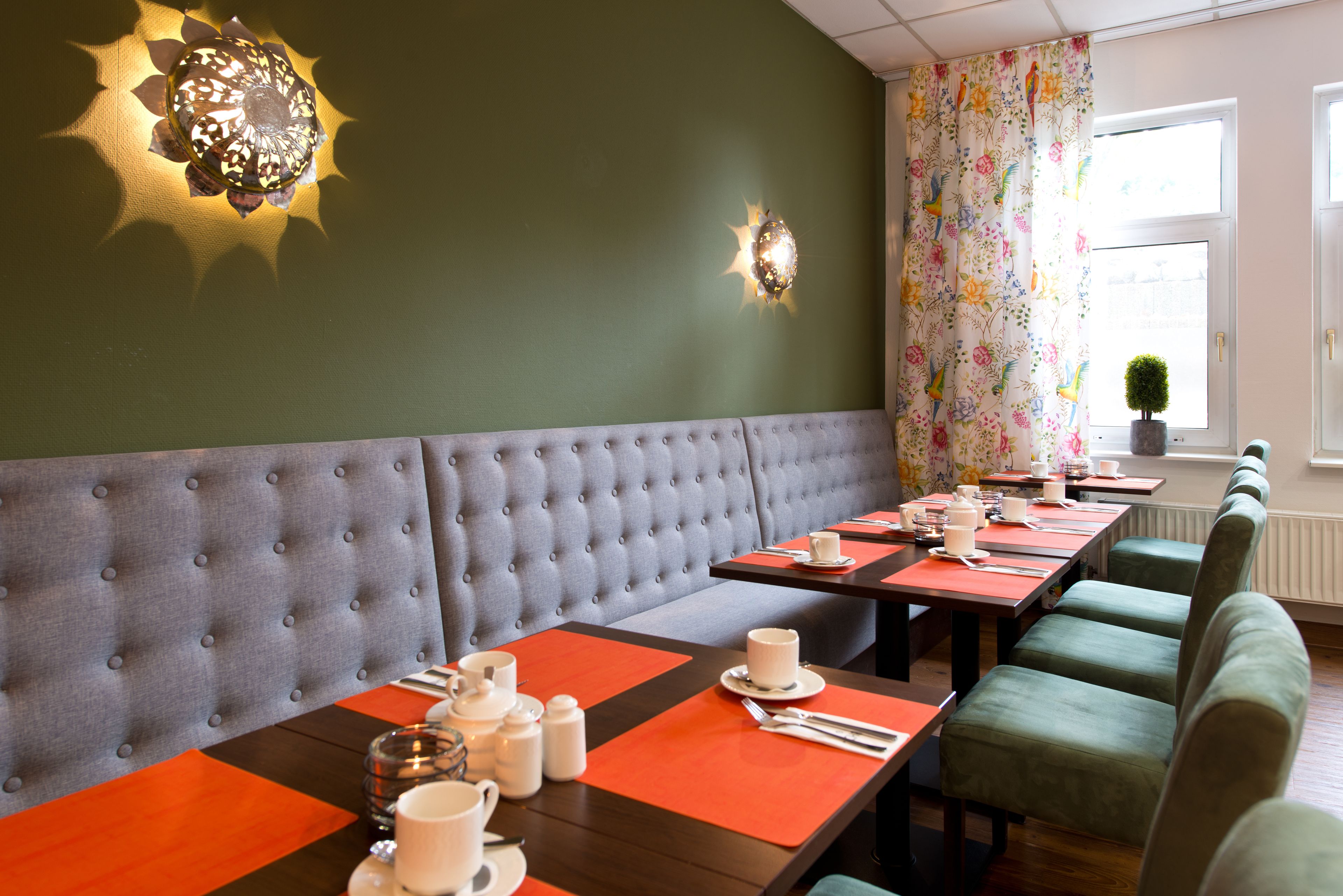 Frokostbuffé hver dag (EUR 17 per person)