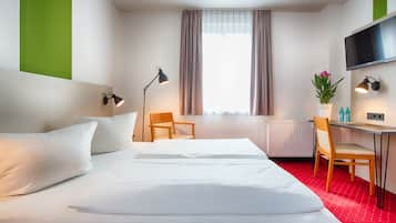 办公桌、隔音、熨斗/熨板、免费 WiFi