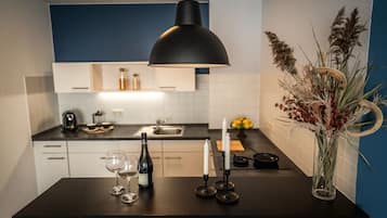 Apartment, Kitchenette | Private kitchen | Eco-friendly cleaning products