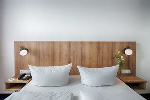 Bureau, lits bébé (en supplément), Wi-Fi gratuit, draps fournis