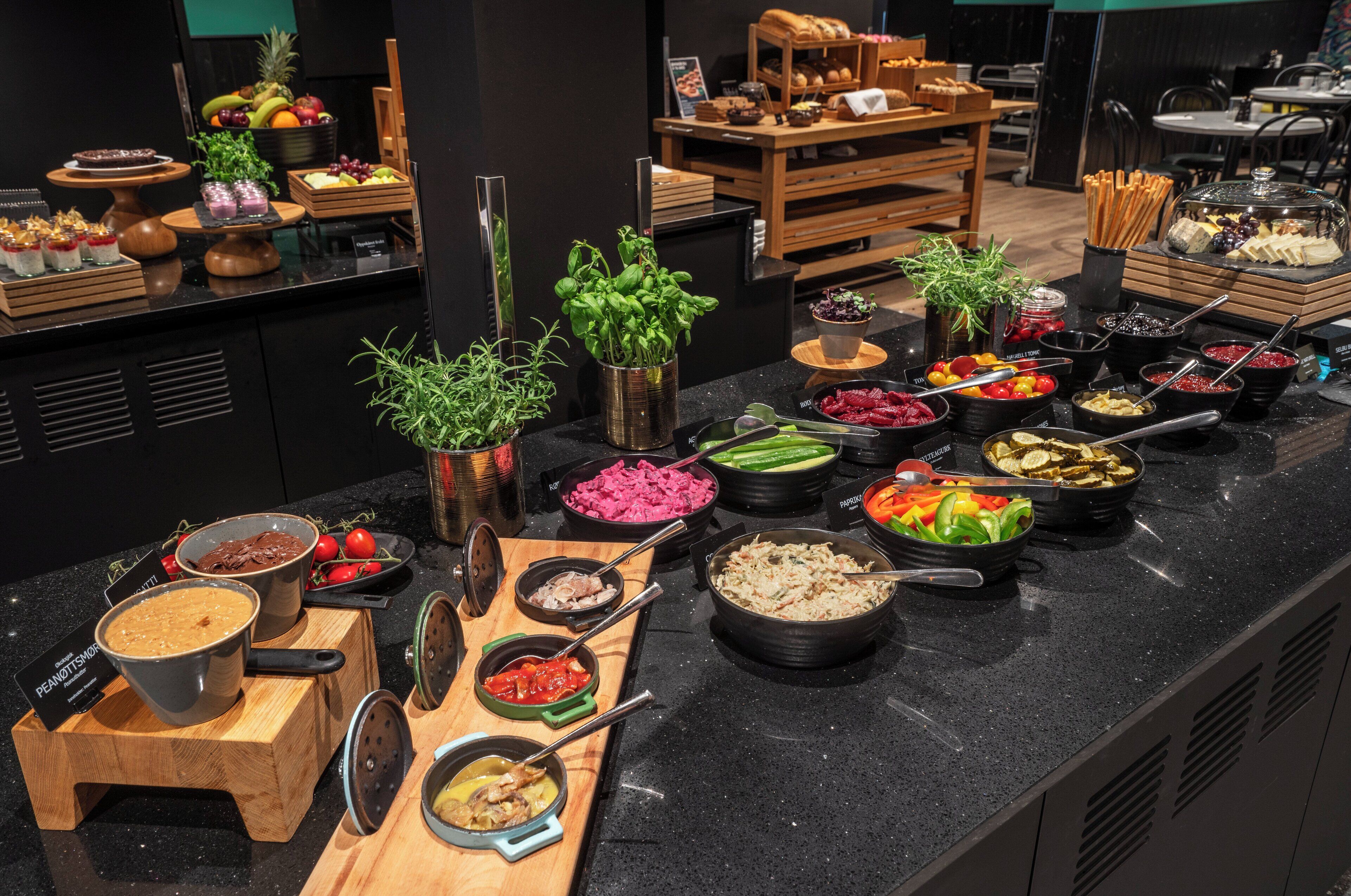 Ilmainen päivittäinen buffetaamiainen 