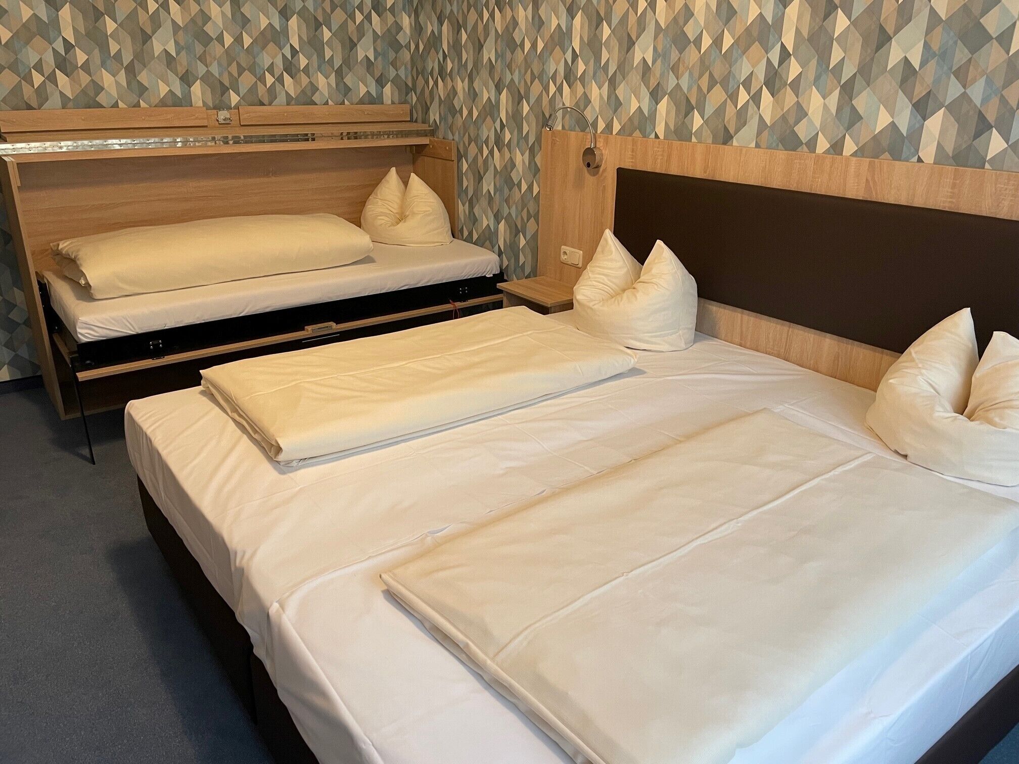 hypo-allergenic bedding, minibar, in-room safe, desk