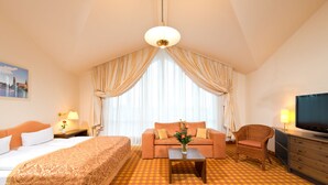 Unclassified image, 2 of 18, button - Hotel Prinz Eugen (Dresden)