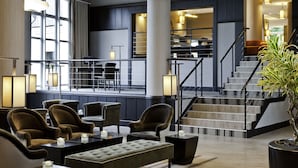 Lobby lounge - Hôtel Barrière l'Hôtel du Lac (Enghien-les-Bains)