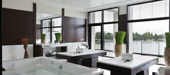 Hôtel Barrière l'Hôtel du Lac