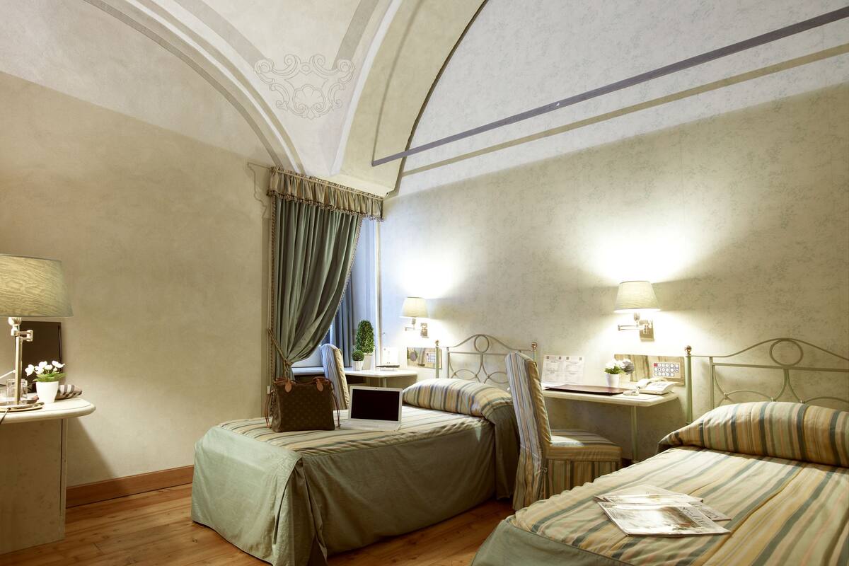 1 bedroom, down duvets, select comfort beds, minibar