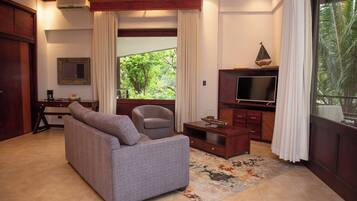 Suite Nyuri | Vue de la chambre