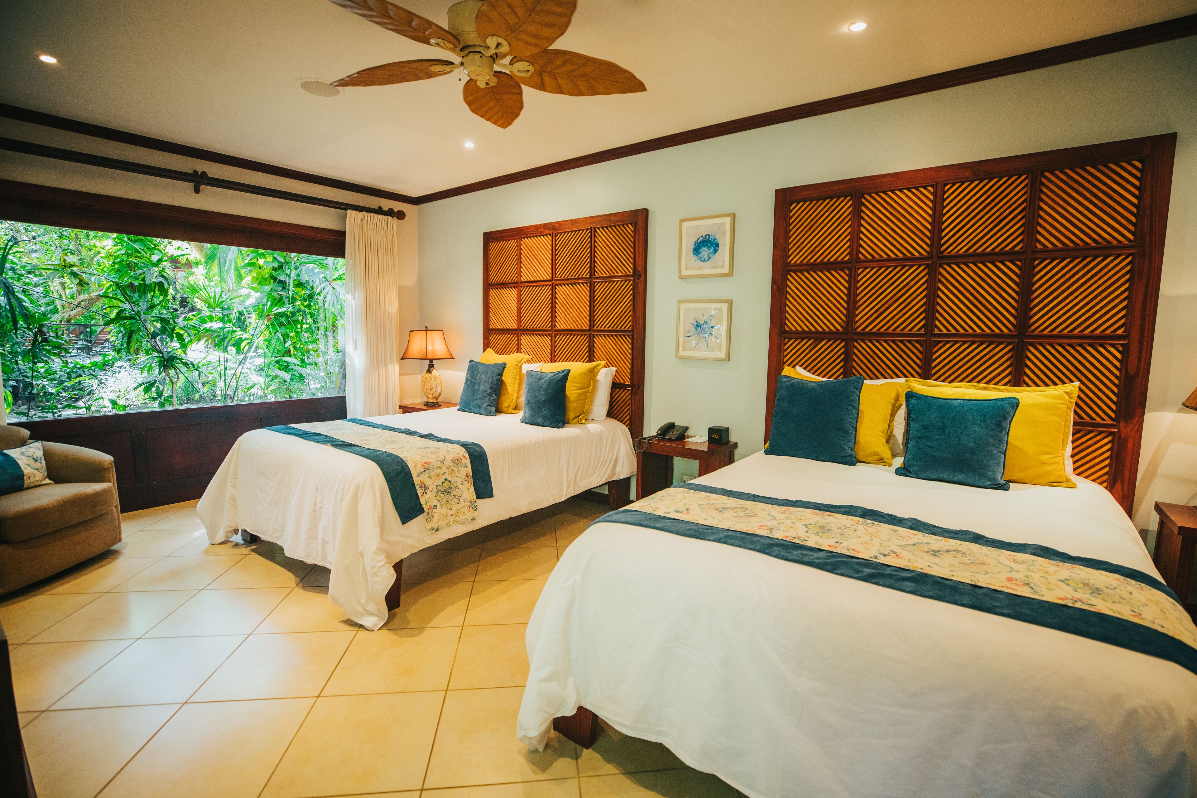 garden suite | 1 bedroom, in-room safe, desk, blackout curtains