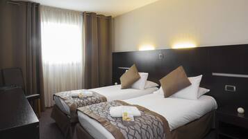 1 bedroom, in-room safe, desk, soundproofing