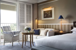 Premium bedding, down duvets, minibar, in-room safe
