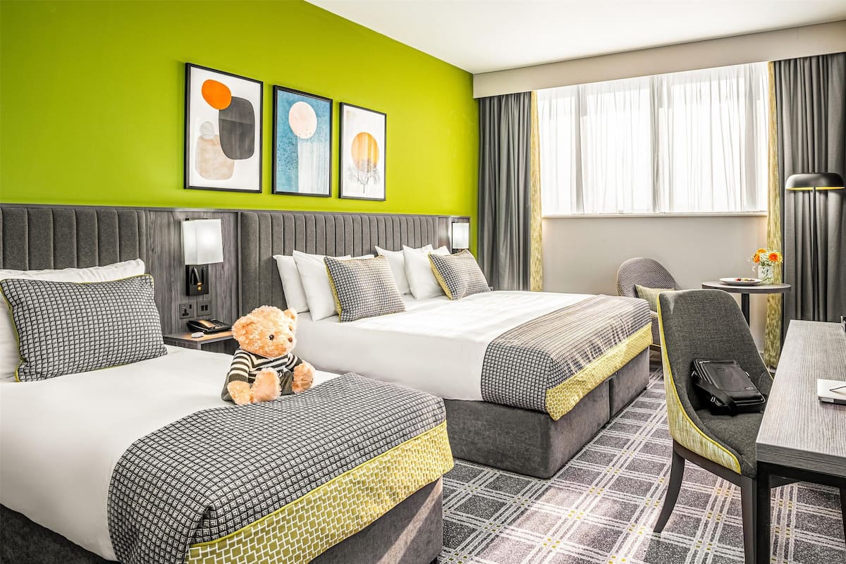 Family Room | Premium bedding, in-room safe, desk, blackout drapes