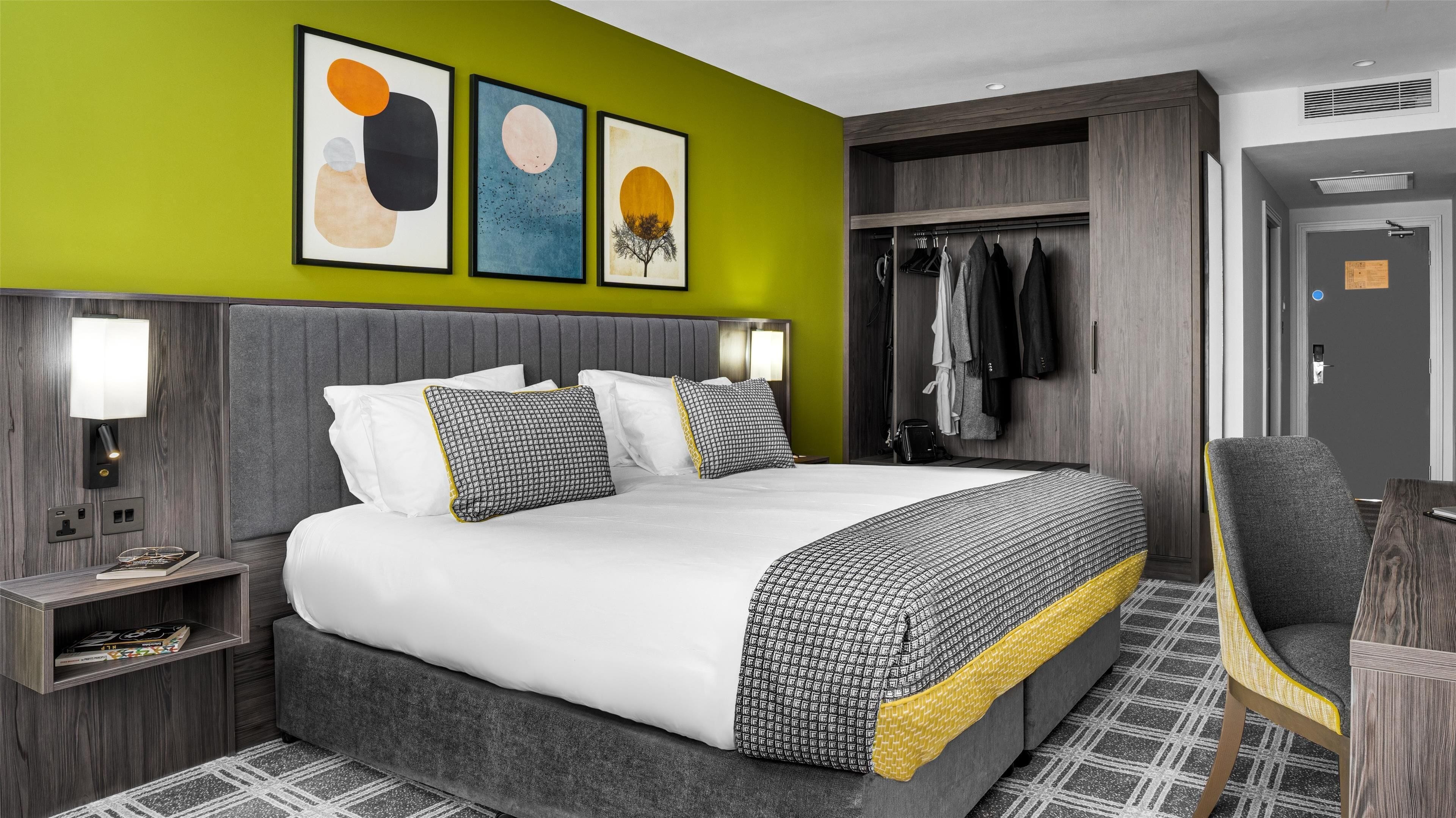 double room | 1 bedroom, premium bedding, in-room safe, desk