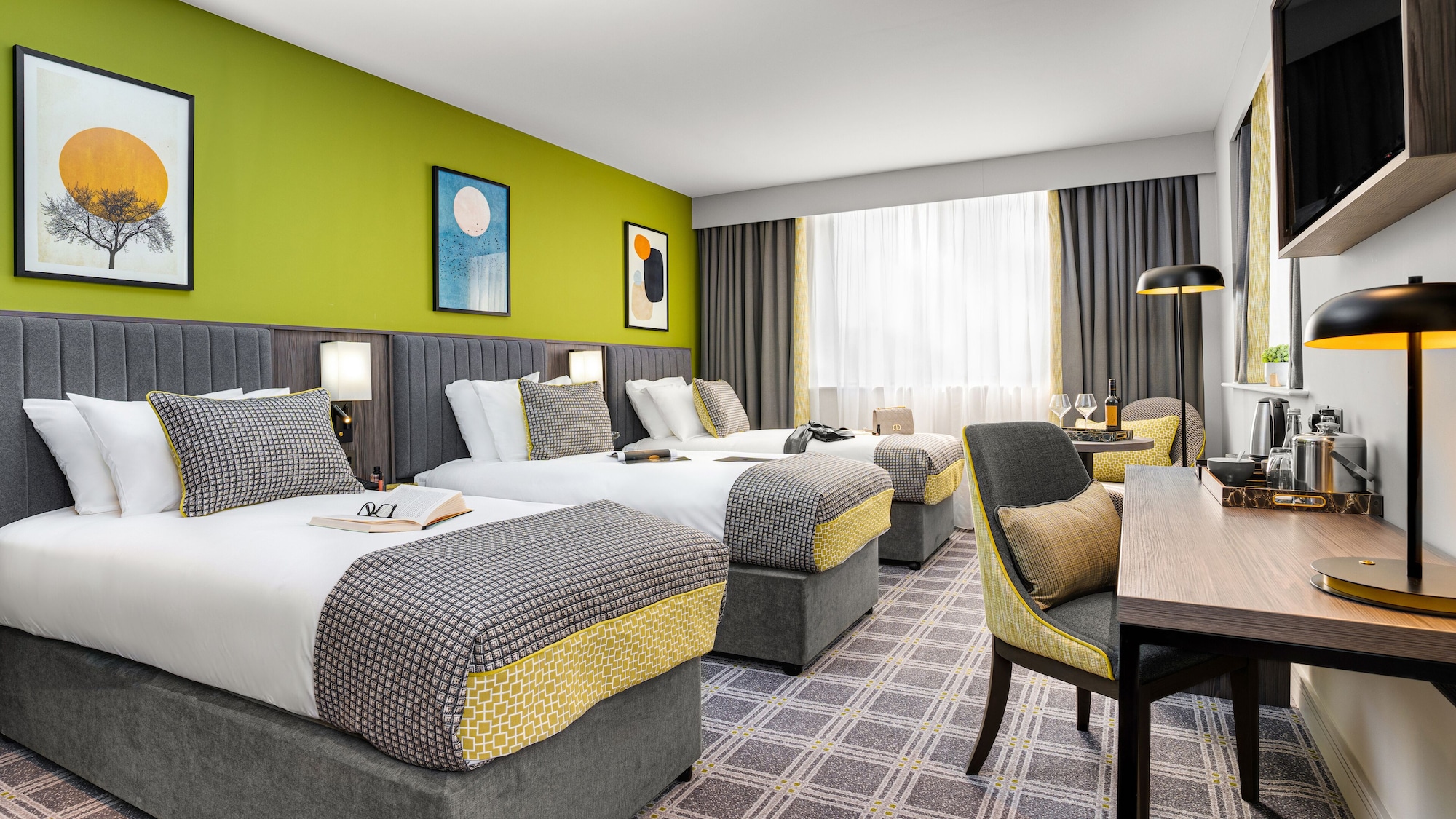 4 Star Hotels