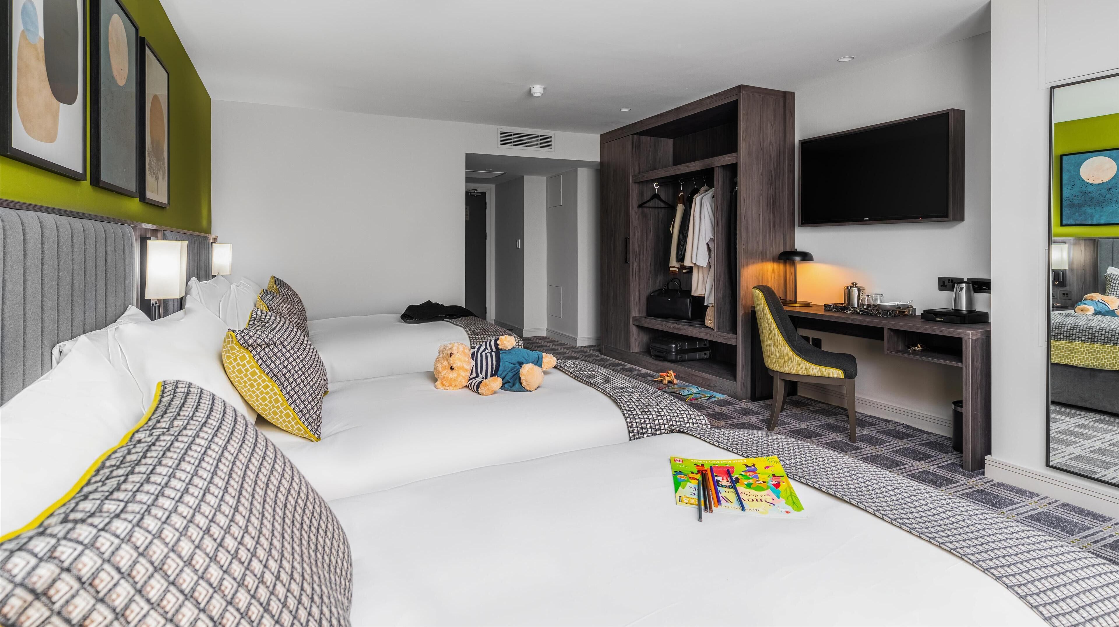 1 bedroom, premium bedding, in-room safe, desk