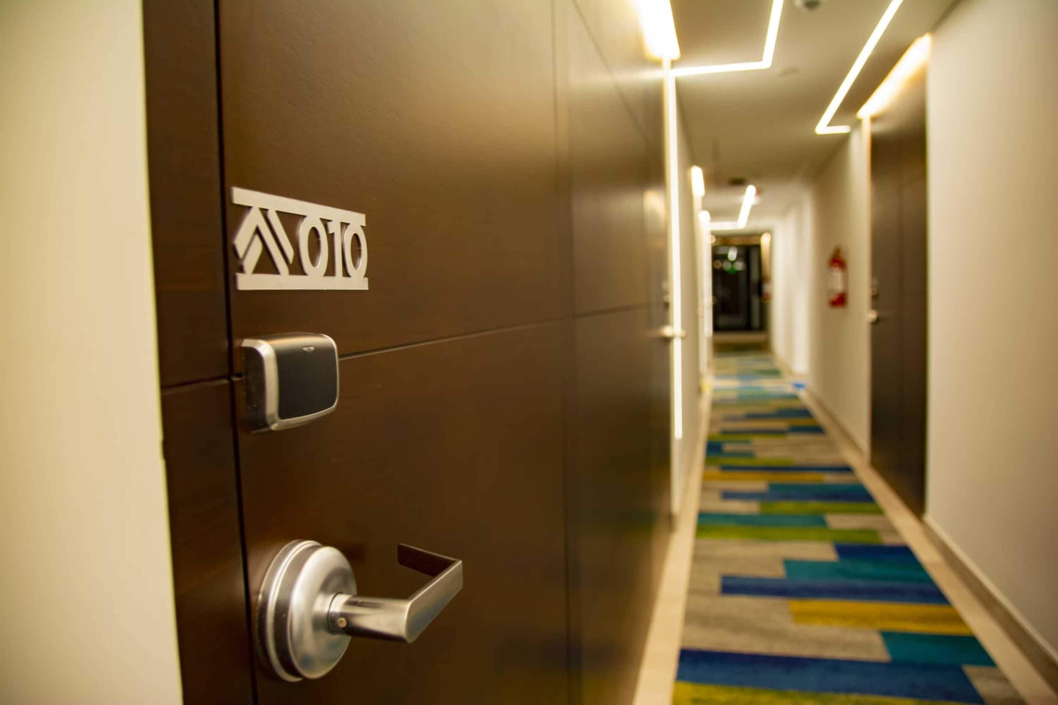 21-inch tv with cable channels