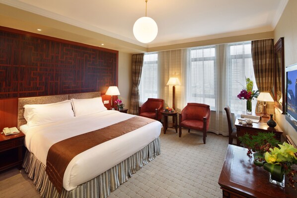 Chambre standard | Minibar, coffres-forts dans les chambres, bureau, rideaux occultants