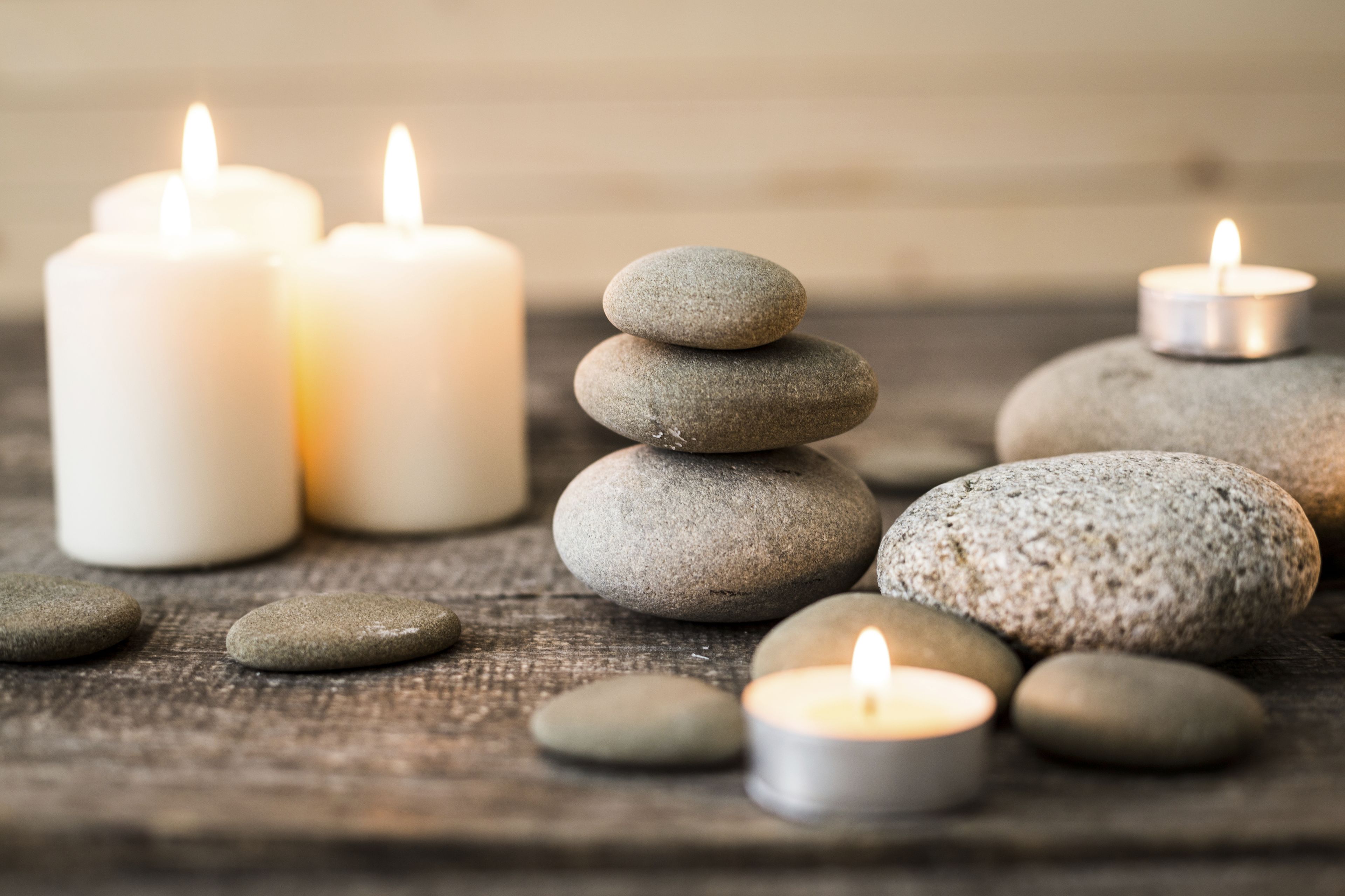 couples treatment room(s), sauna, hot tub, body treatments, body wraps