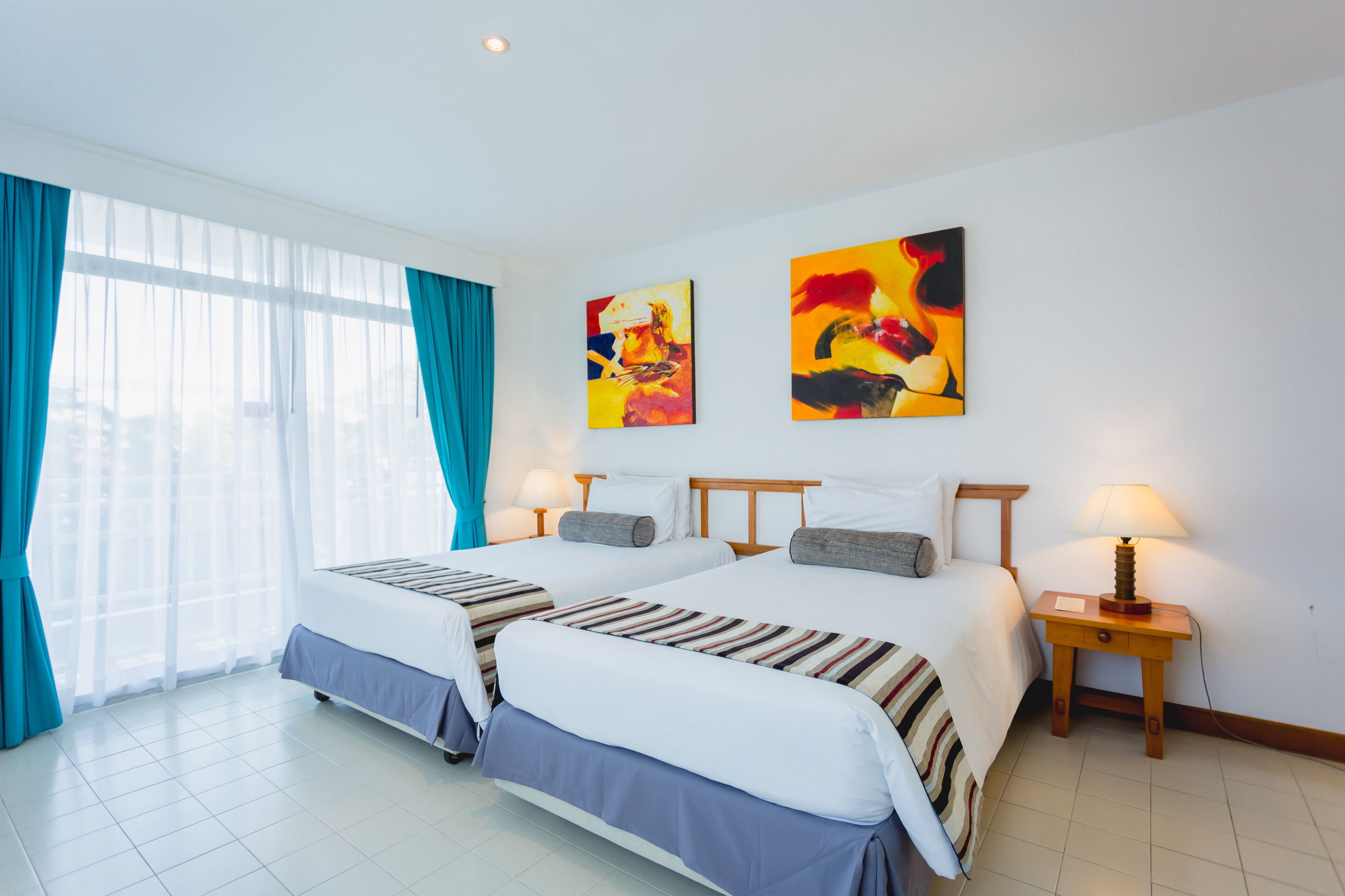 In-room safe, desk, iron/ironing board, free WiFi