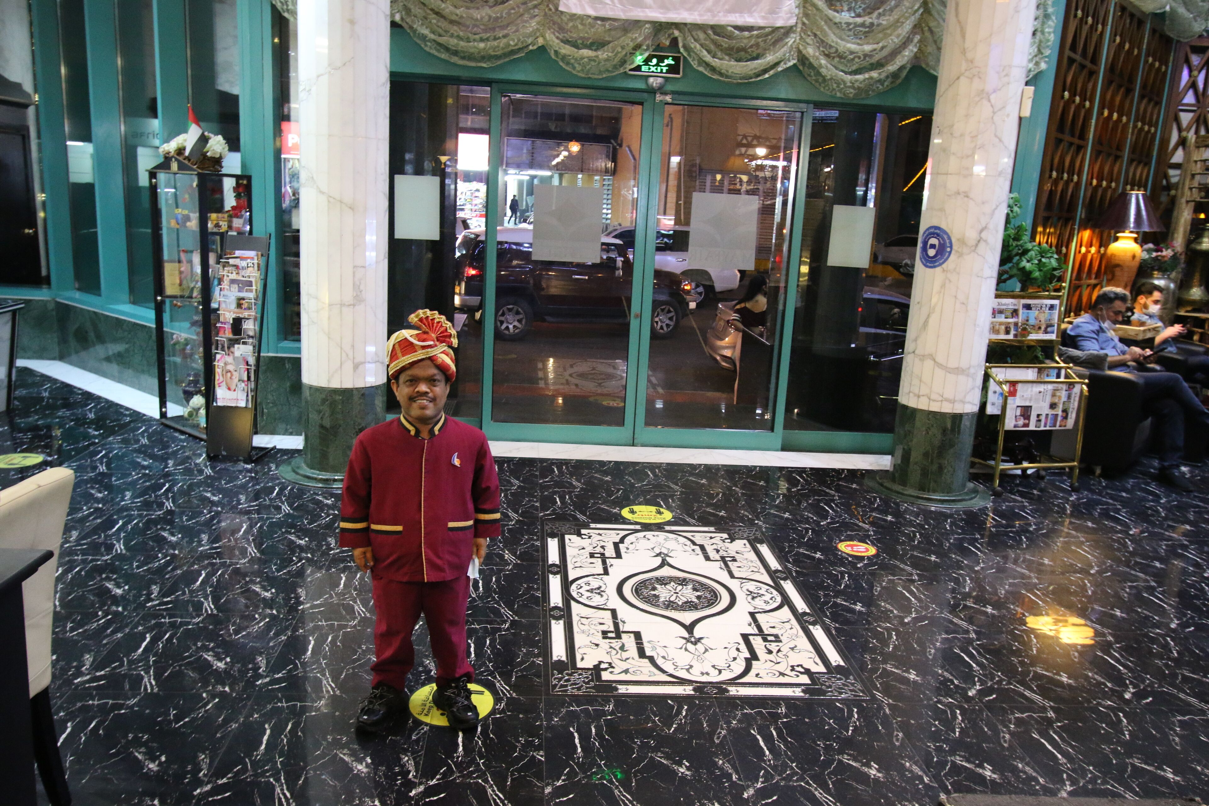 Photo - Knight Armour Hotel