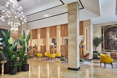 Lobby. Hotel Silken Reino de Aragón