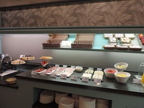 Daily buffet breakfast for a fee - Hotel Silken Reino de Aragón (Zaragoza)