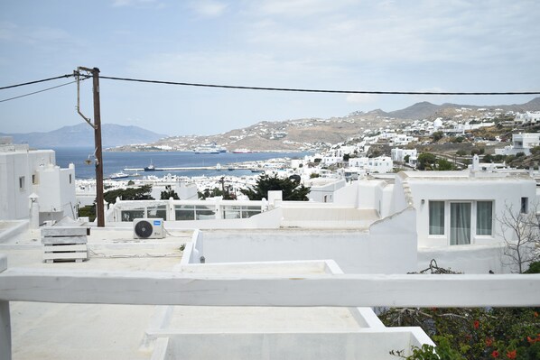 Signature Twin Room, Sea View | Balcony view