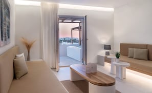 Suite, Hot Tub, Sea View