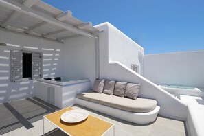 Suite, bain à remous, vue mer | Vue sur la plage/l’océan