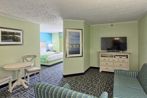 Junior Suite, 1 King Bed with Sofa bed | In-room safe, desk, iron/ironing board, cribs/infant beds - Sugar Beach Resort Hotel (Traverse City)
