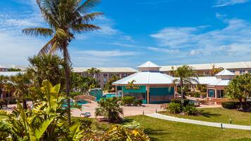Poolbar